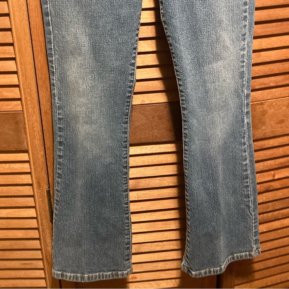 Levi's 518 Blue Superlow Stretch Boot Cut Jeans - Picture 9 of 16